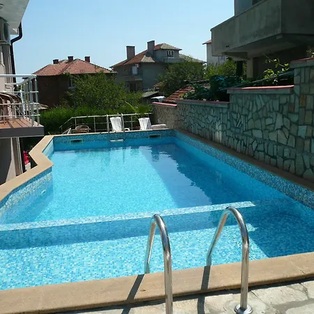 Hotel Favorite 2*